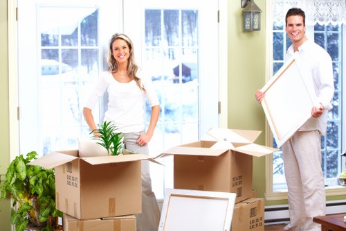 Commercial moving support for offices and businesses in Uxbridge